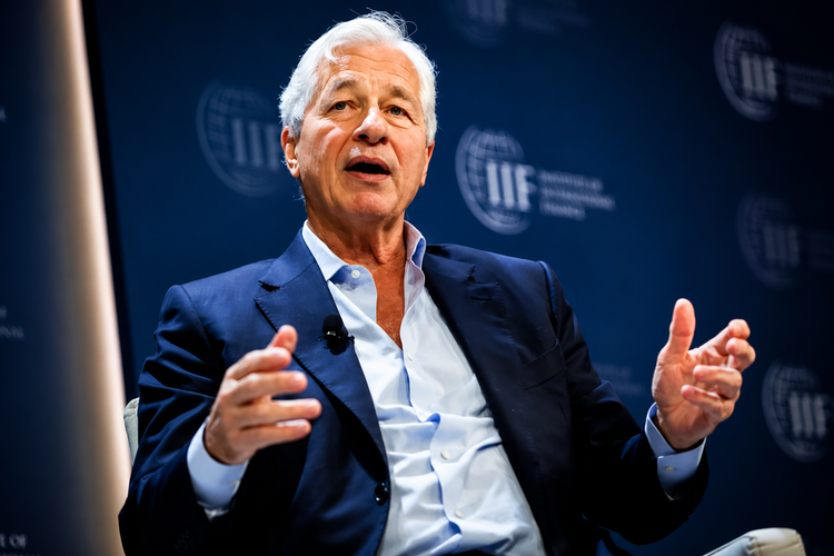 CEO JPMorgan gọi rủi ro từ mô hình AI Mythos là "vấn đề thật sự"